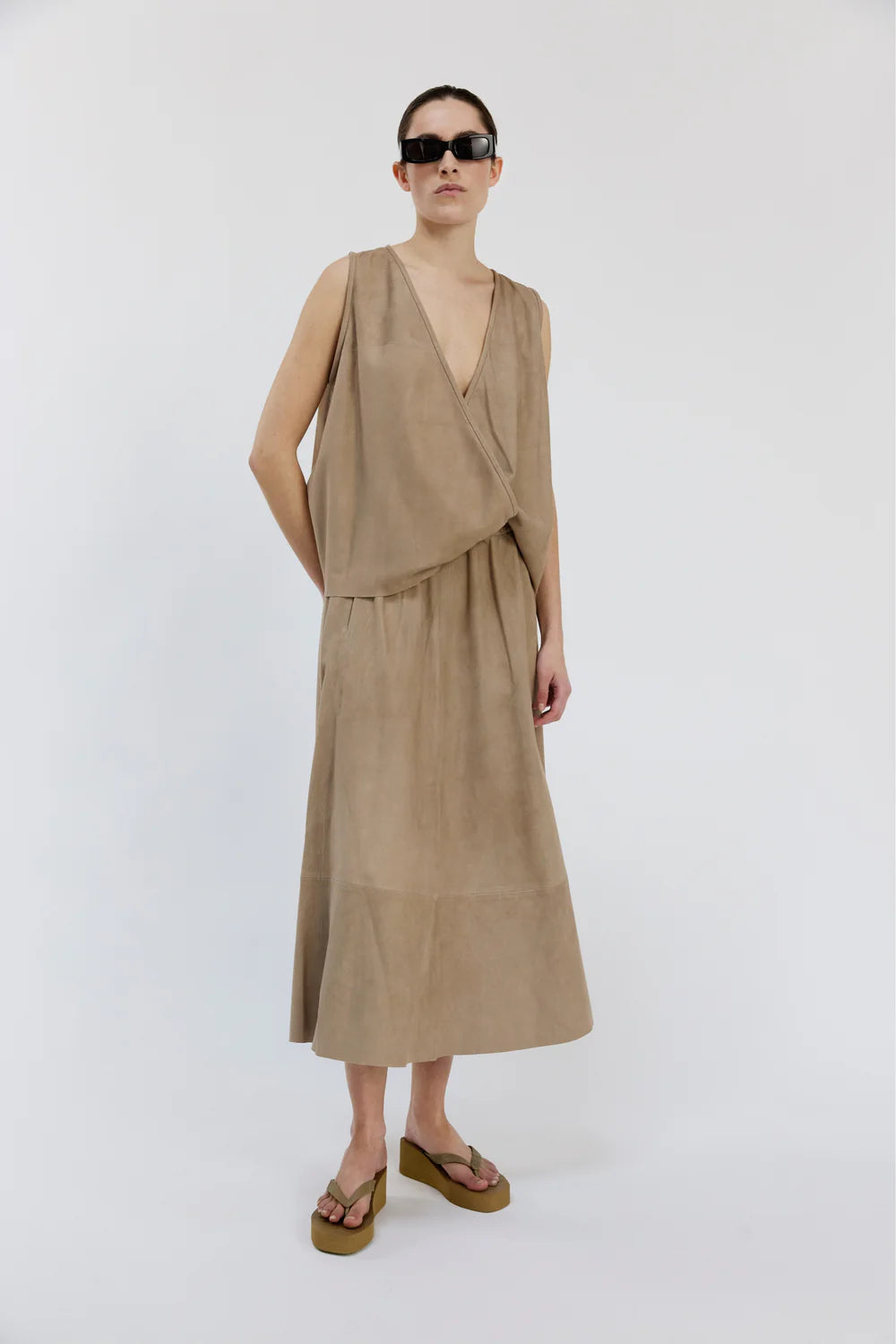 UTZON Trine Top in Cement