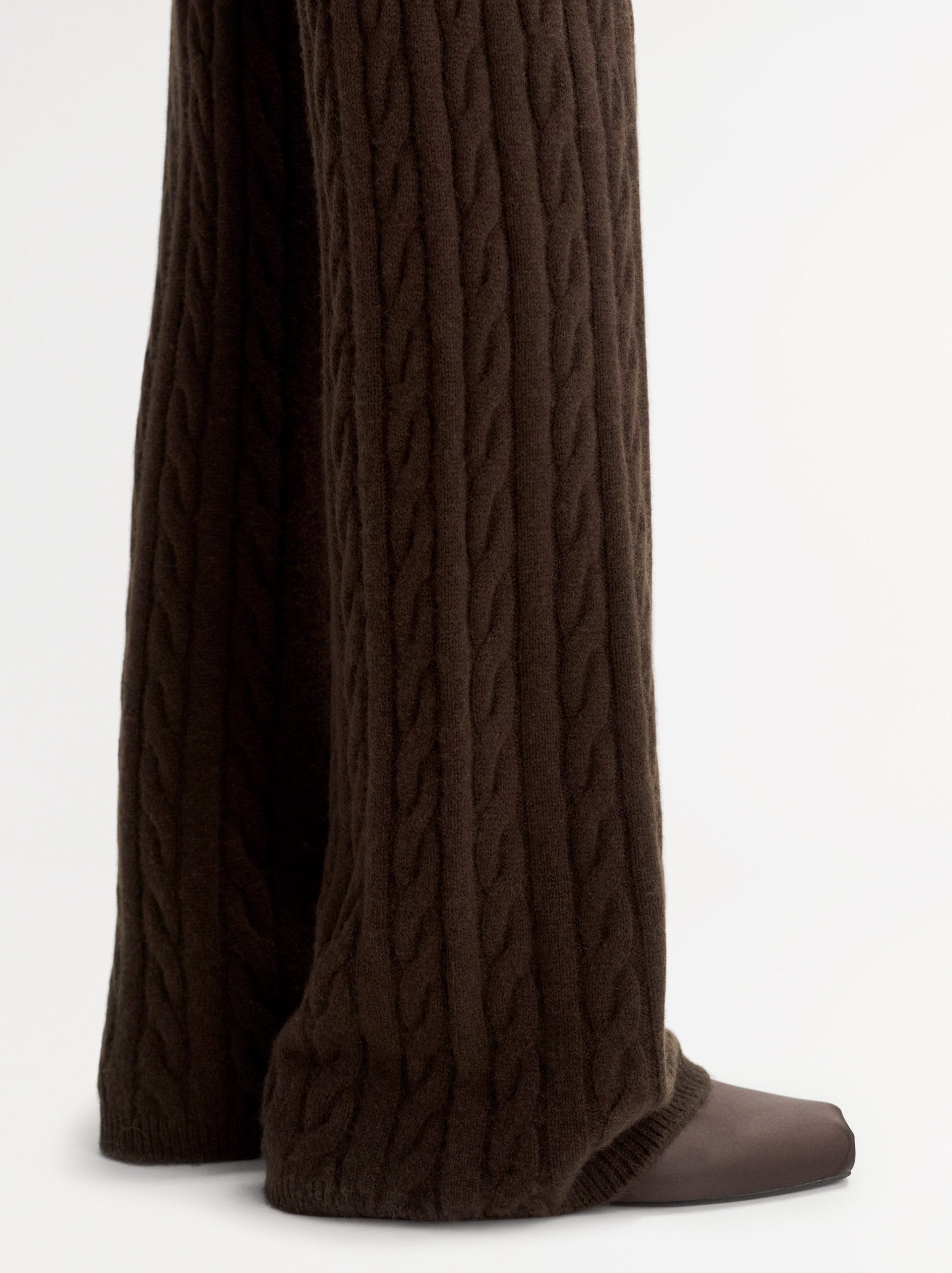 Soft Goat Cable Knit Pants