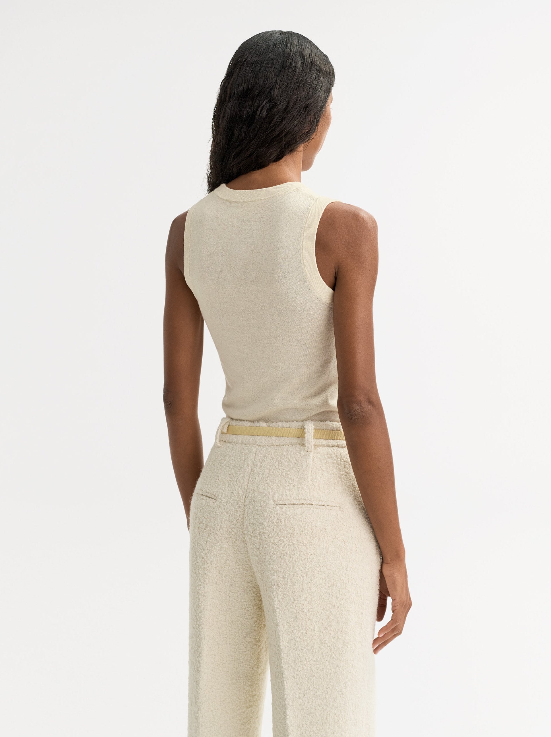 Soft Goat Featherlight Singlet