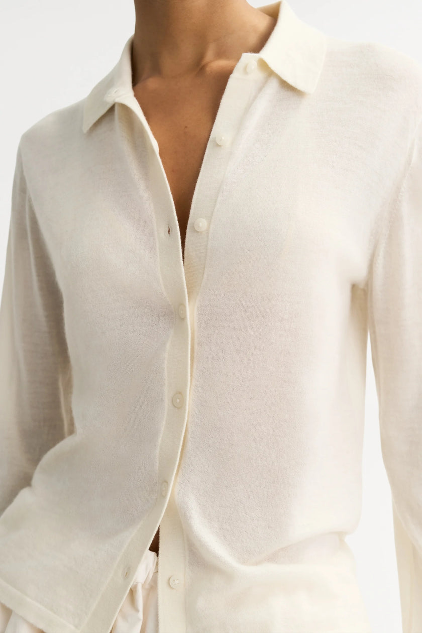 Soft Goat Featherlight Shirt in Bone