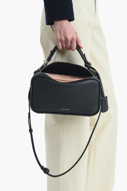 Alturzzara Tack Trunk Bag