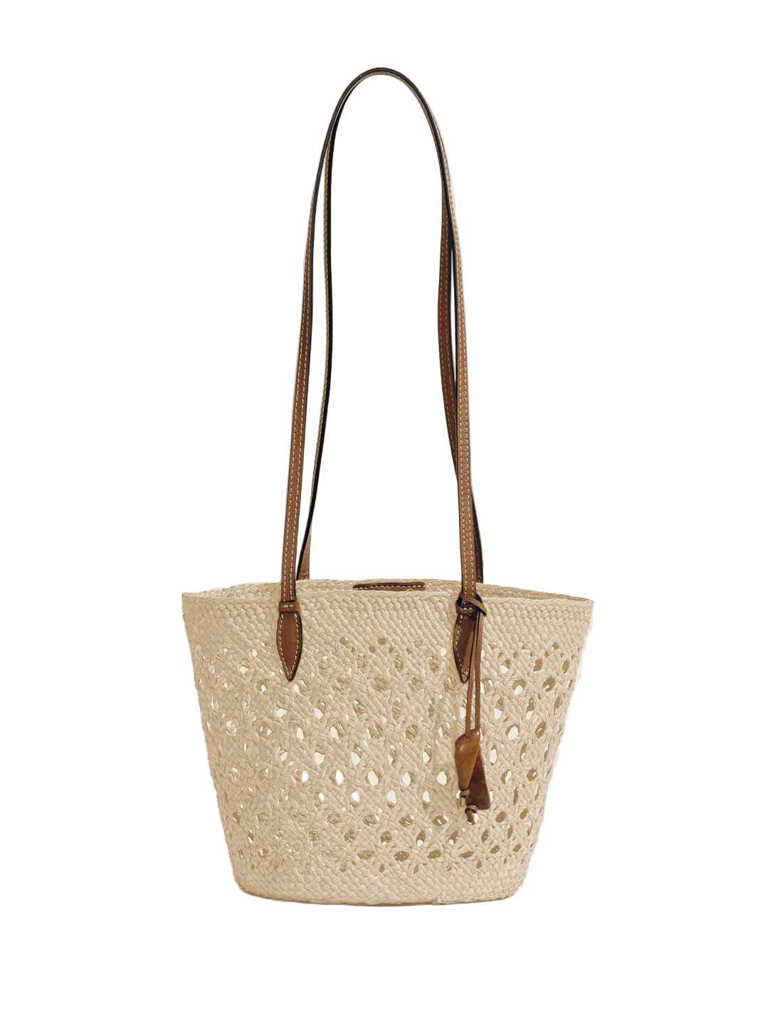 The Lattice Basket in Handwoven Iraca