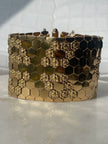 Vintage 18k Gold Floral Motif Cuff