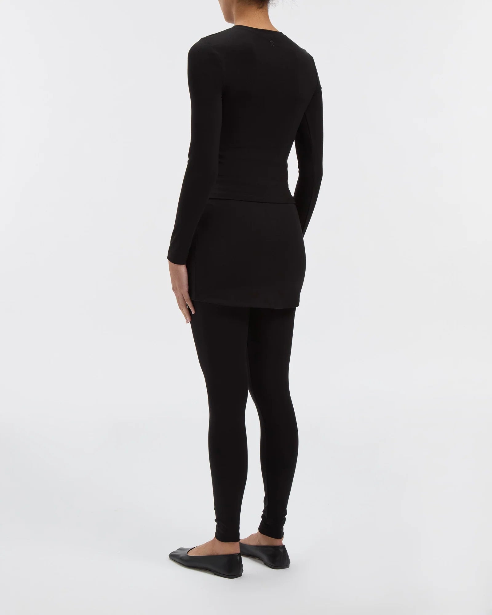 The Park Heather Tee in Black