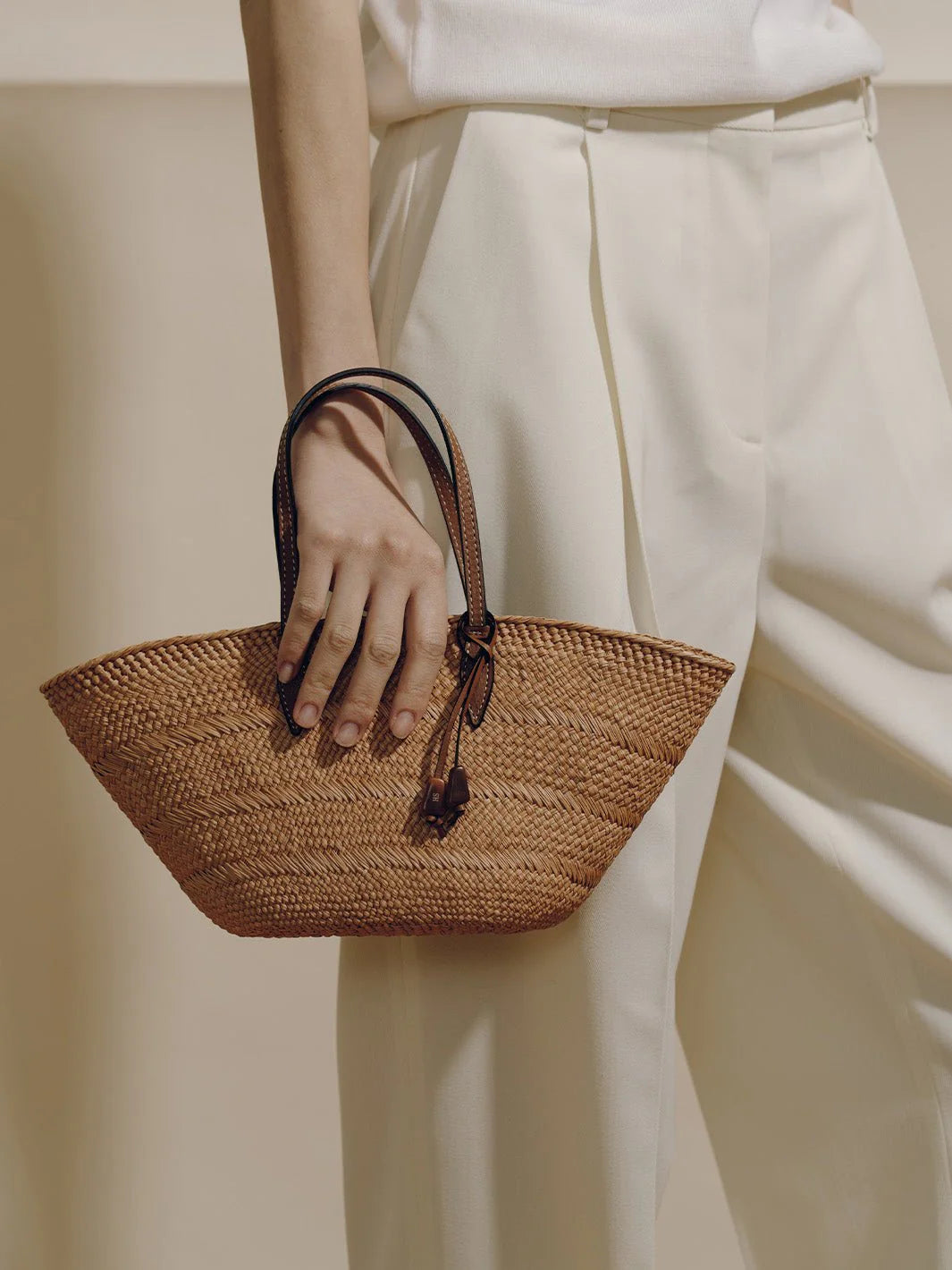 The Small Trapeze Basket