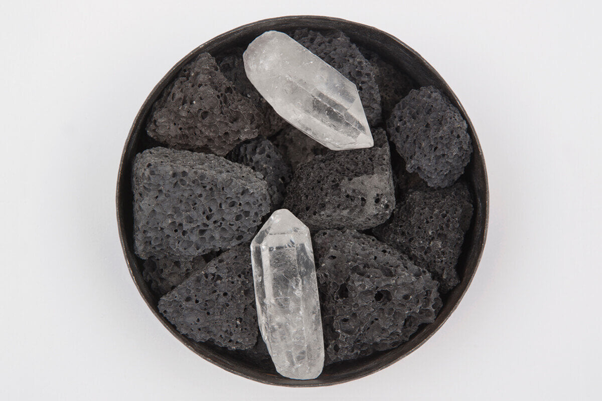Black Champaka Lava Crystal Totem Demi-Lune Potpourri